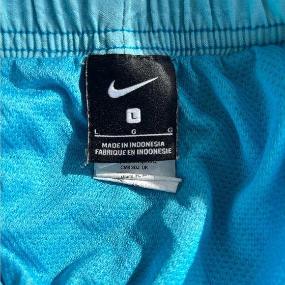 NWT $58 NIKE L SPLIT VOLLEY 8.5" SWIM SHORTS TRUNKS Lt Blue Fury NESS9446 430 - Picture 10 of 16